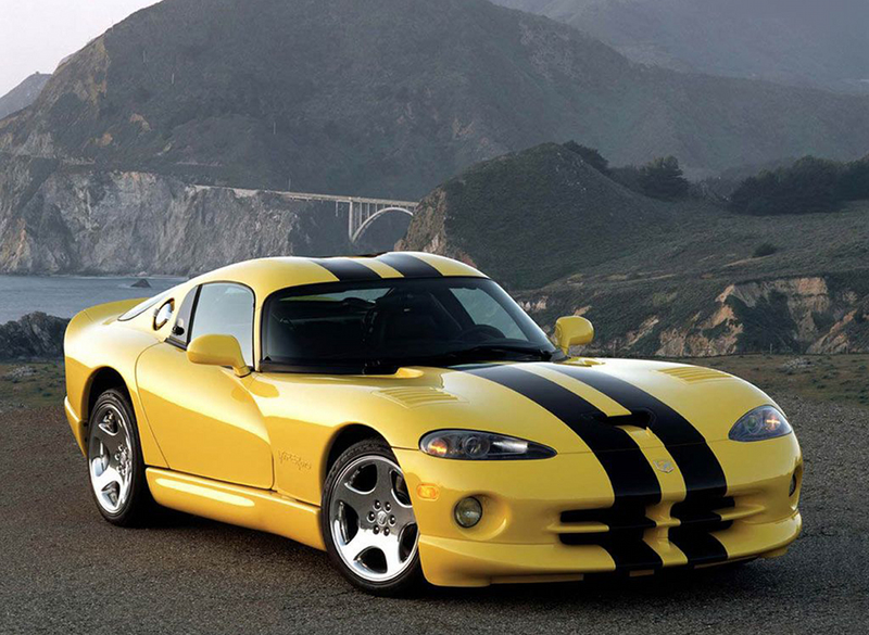 Illustration for article titled The Ten Sexiest Car Hoods